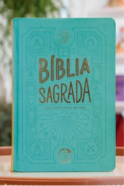 Produto B&iacute;blia Sagrada Tradu&ccedil;&atilde;o Oficial da CNBB 6&ordf; edi&ccedil;&atilde;o - Verde - Jovem